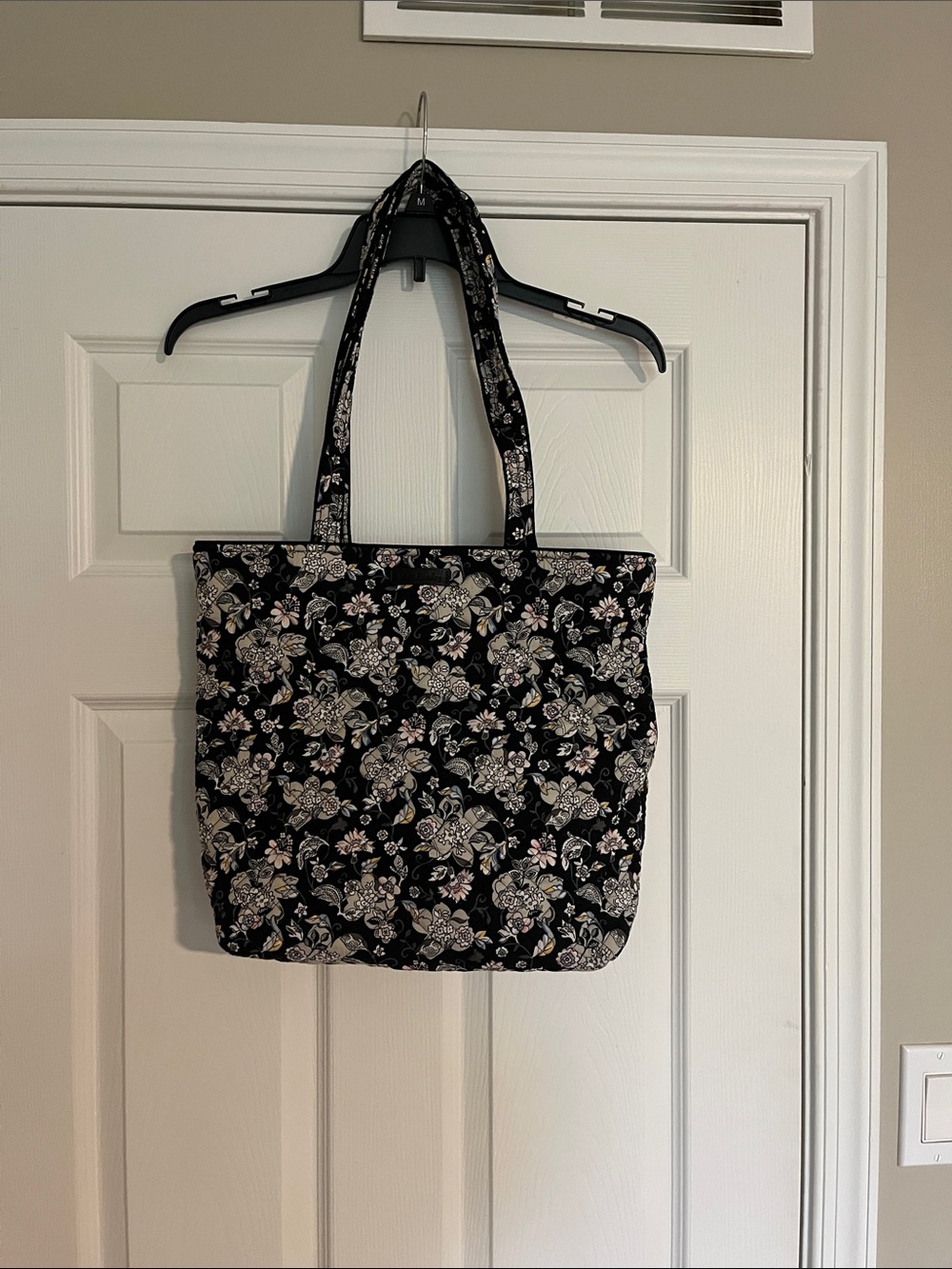 Vera Bradley Black Floral Quilted Tote Bag - Lightweight Everyday Carry